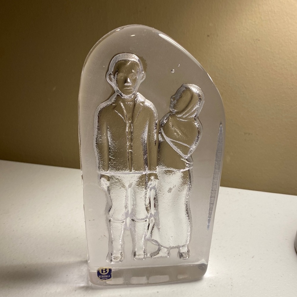 Bergdala Sweden Glass Couple Paperweight